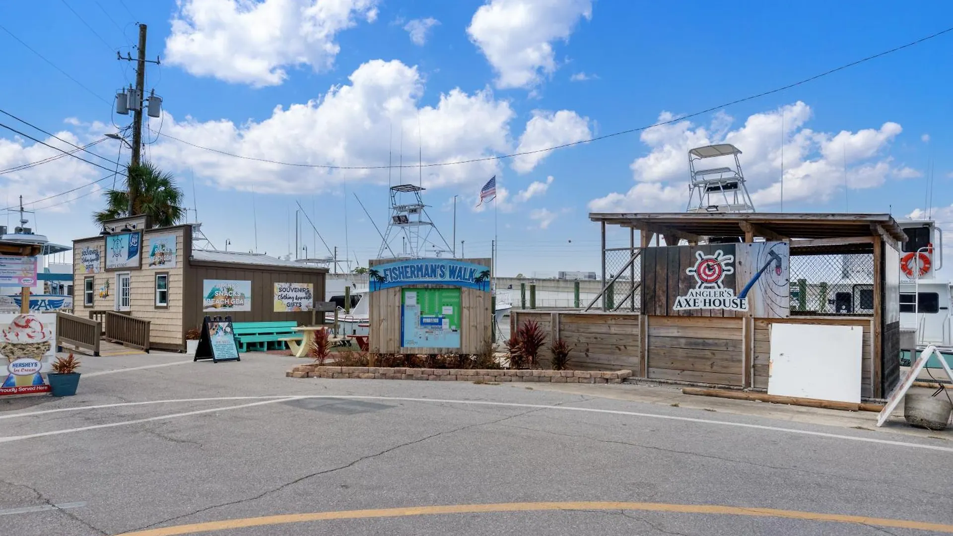 Serenity By The Sea! 4Br Retreat, Sleeps 12, Walk To Beach Panama City Beach
