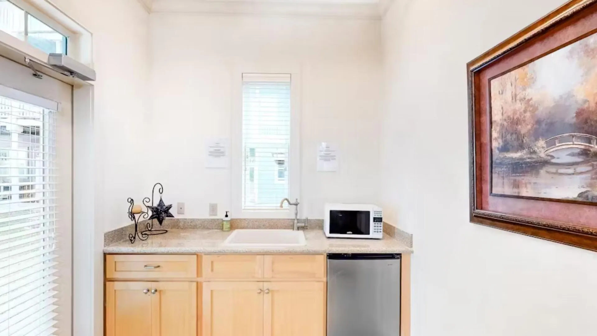 Serenity By The Sea! 4Br Retreat, Sleeps 12, Walk To Beach Panama City Beach 0*,  USA