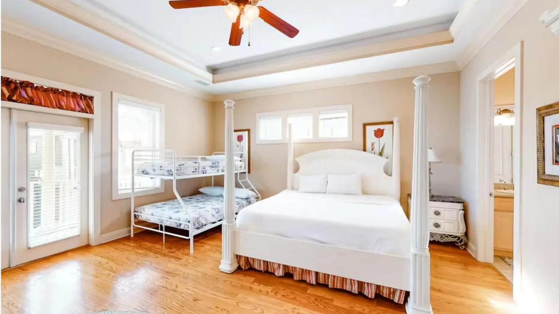 Semesterbostad Serenity By The Sea! 4Br Retreat, Sleeps 12, Walk To Beach Panama City Beach USA